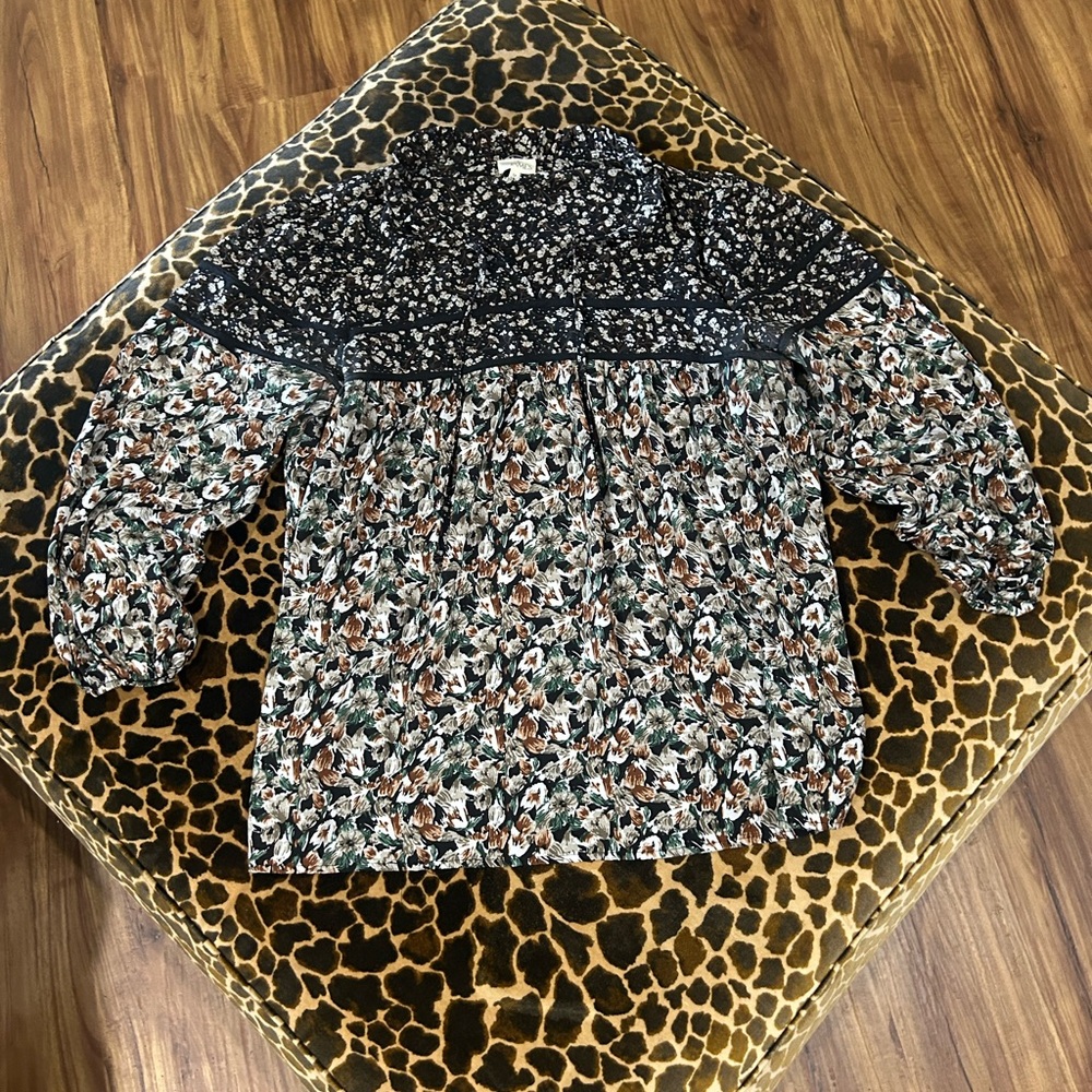 Ava James quarter Sleeve Blouse